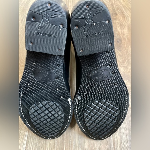 Ariat Black Sierra work boots with neoprene oil resistant soles Size 9.5 - Picture 4 of 7